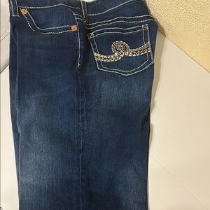 Seven7 Dark Blue Denim Capris with Contrast Stitching